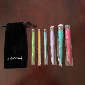 Head Kandy 6 piece makeup brush set with pouch